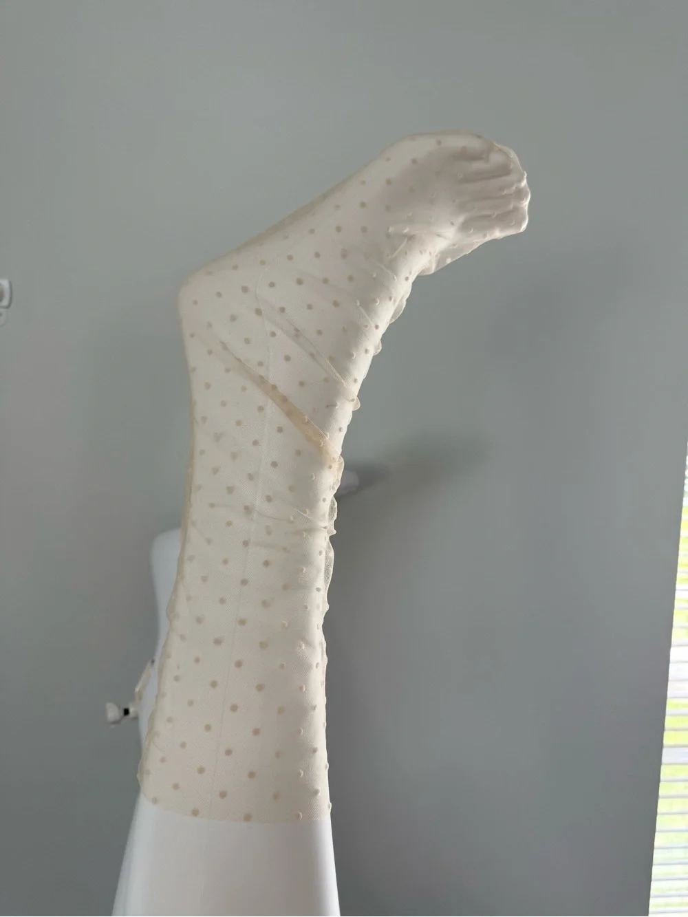 Women’s Cream Sheer Polka Dot Socks